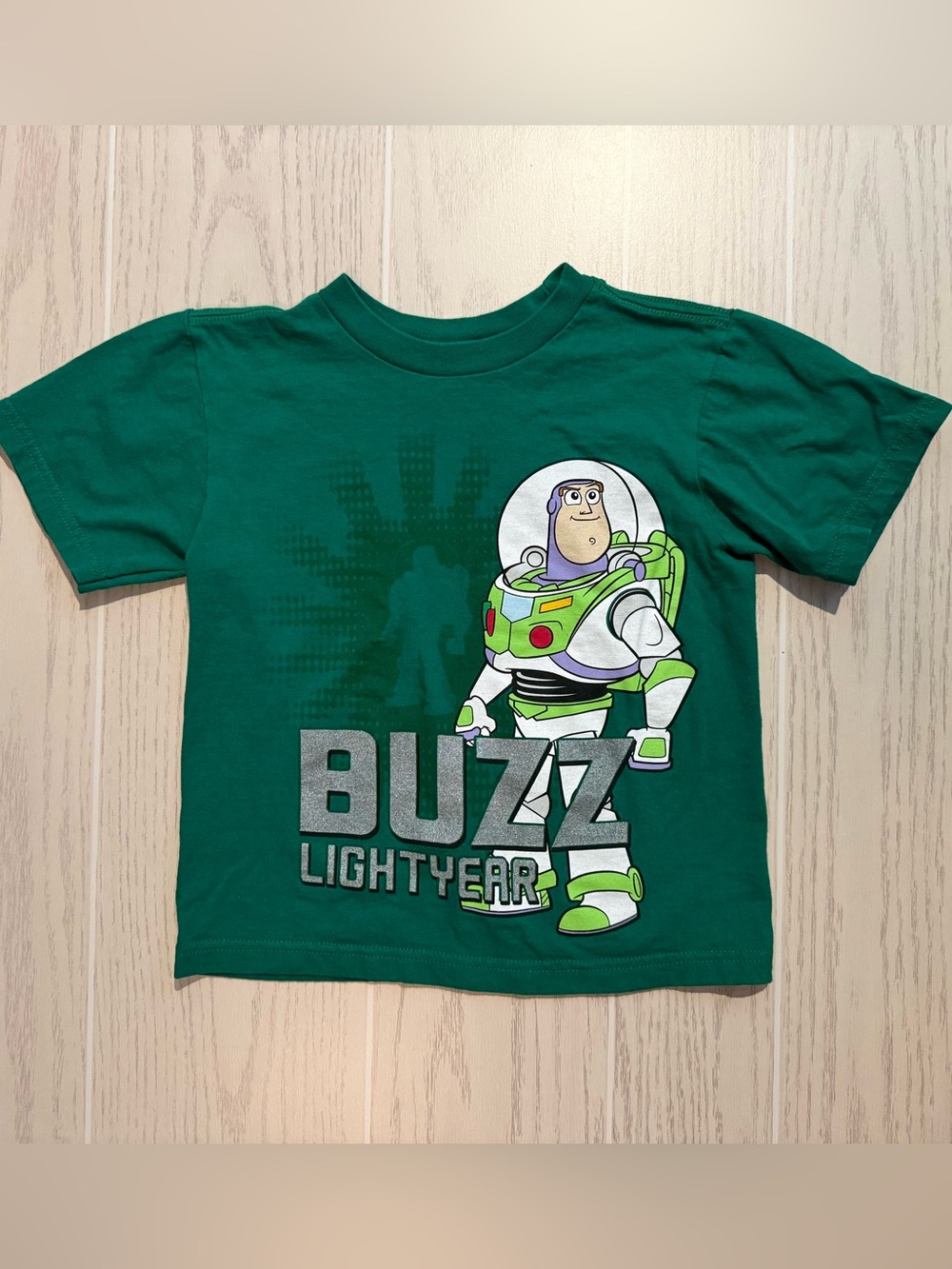 Disney Store Boys XS 4 Buzz Lightyear Toy Story Green Graphic T-Shirt Pixar